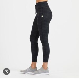 Vuori daily legging